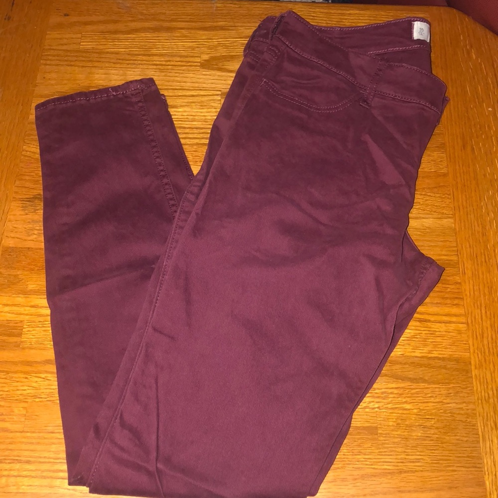ABERCROMBIE burgundy red skinny pants